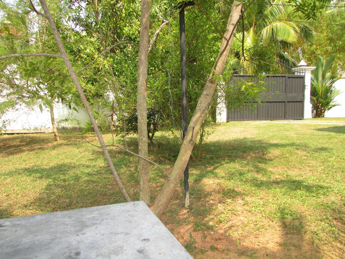 Falcon Villa Induruwa Eksteriør bilde